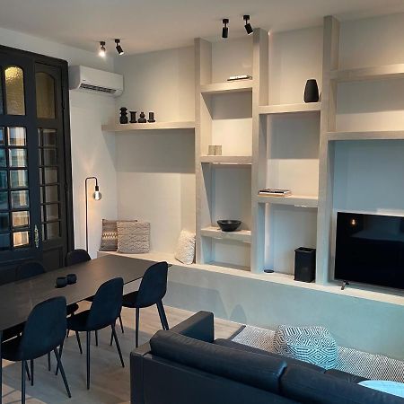3 Bedroom Art-Nouveau Apartment With Free Parking Гент Екстер'єр фото