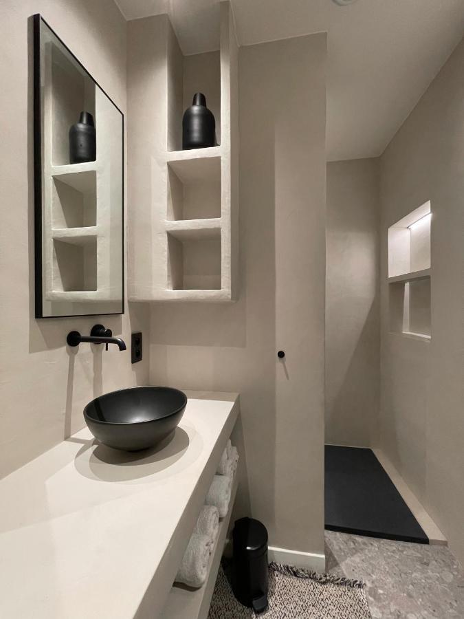 3 Bedroom Art-Nouveau Apartment With Free Parking Гент Екстер'єр фото