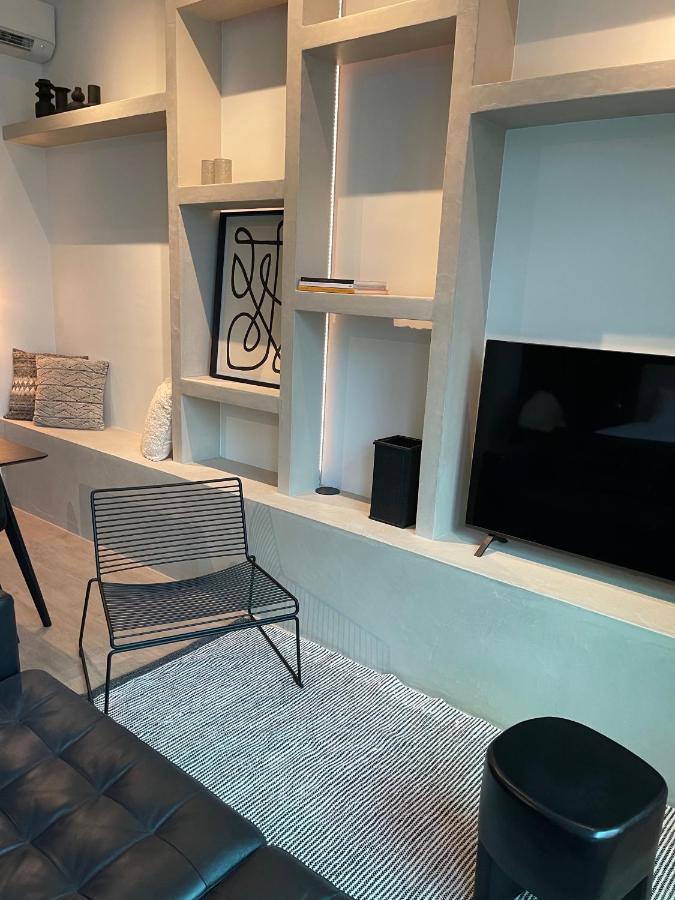 3 Bedroom Art-Nouveau Apartment With Free Parking Гент Екстер'єр фото