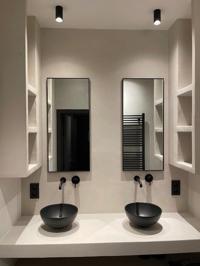 3 Bedroom Art-Nouveau Apartment With Free Parking Гент Екстер'єр фото