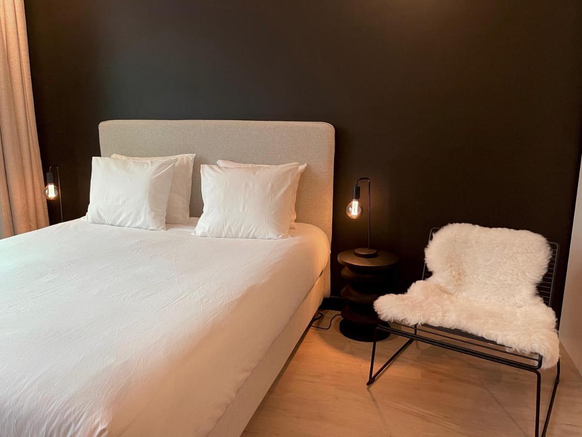 3 Bedroom Art-Nouveau Apartment With Free Parking Гент Екстер'єр фото