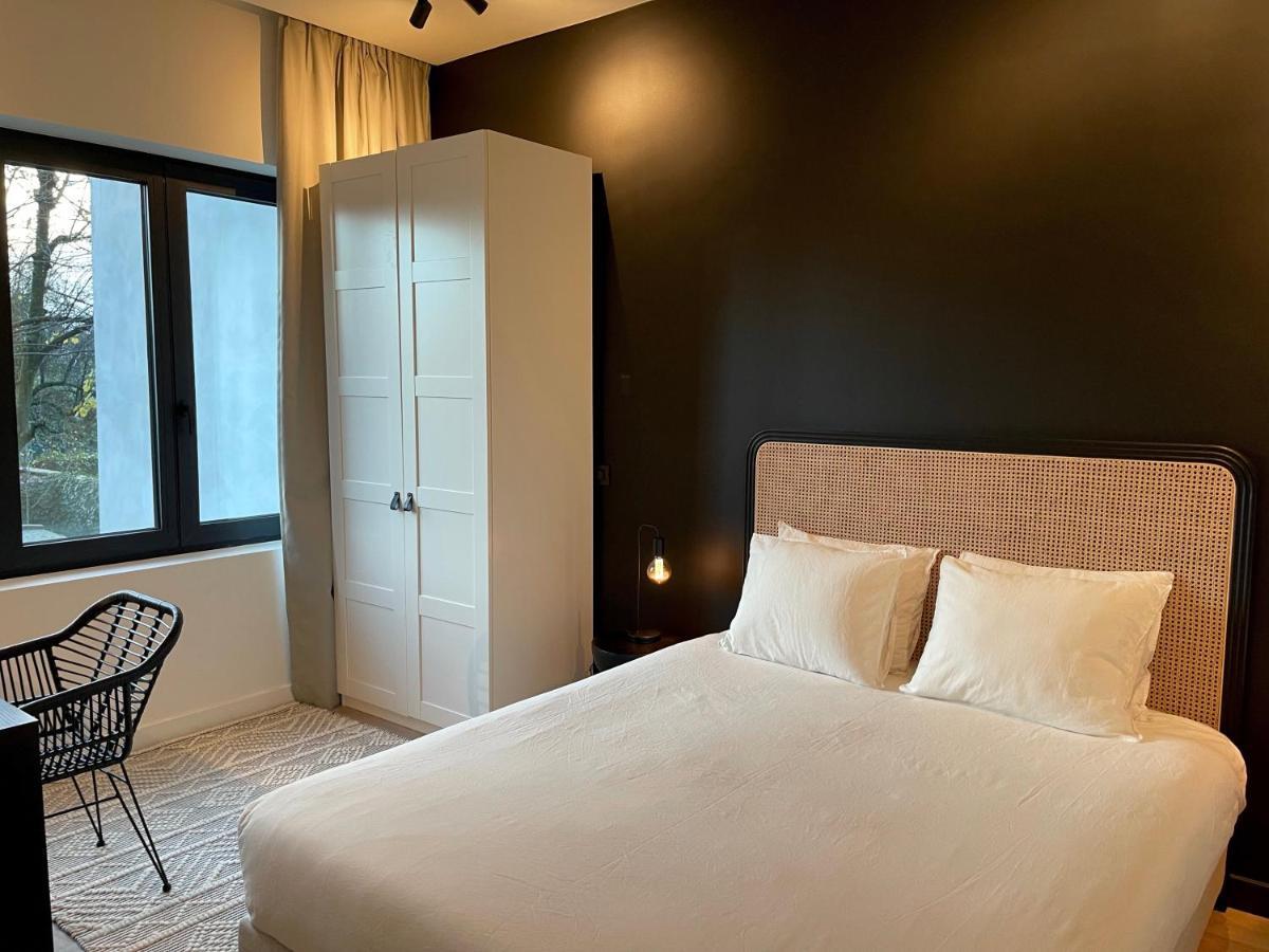 3 Bedroom Art-Nouveau Apartment With Free Parking Гент Екстер'єр фото