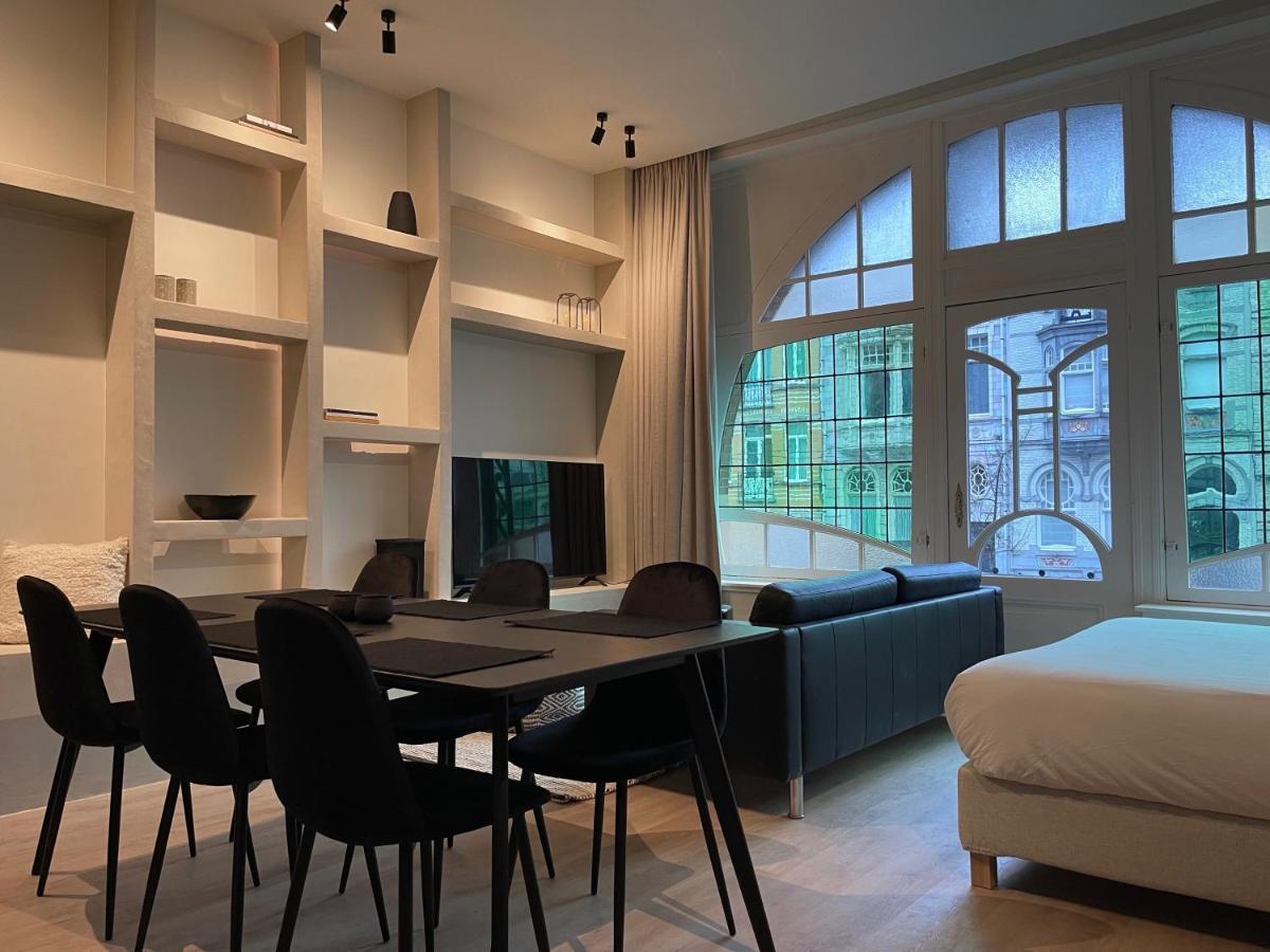 3 Bedroom Art-Nouveau Apartment With Free Parking Гент Екстер'єр фото